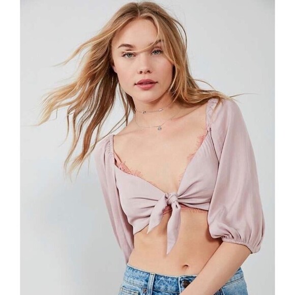 Urban Outfitters Tops - URBAN OUTFITTERS x Kimchi Blue Lola Tie-Front Cropped Top with Puff Sleeve XS